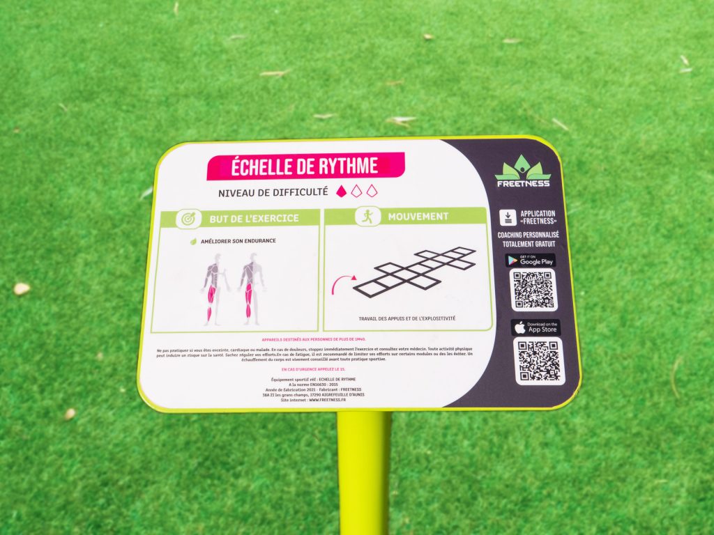 Notice des appareils de fitness : panneau d'information