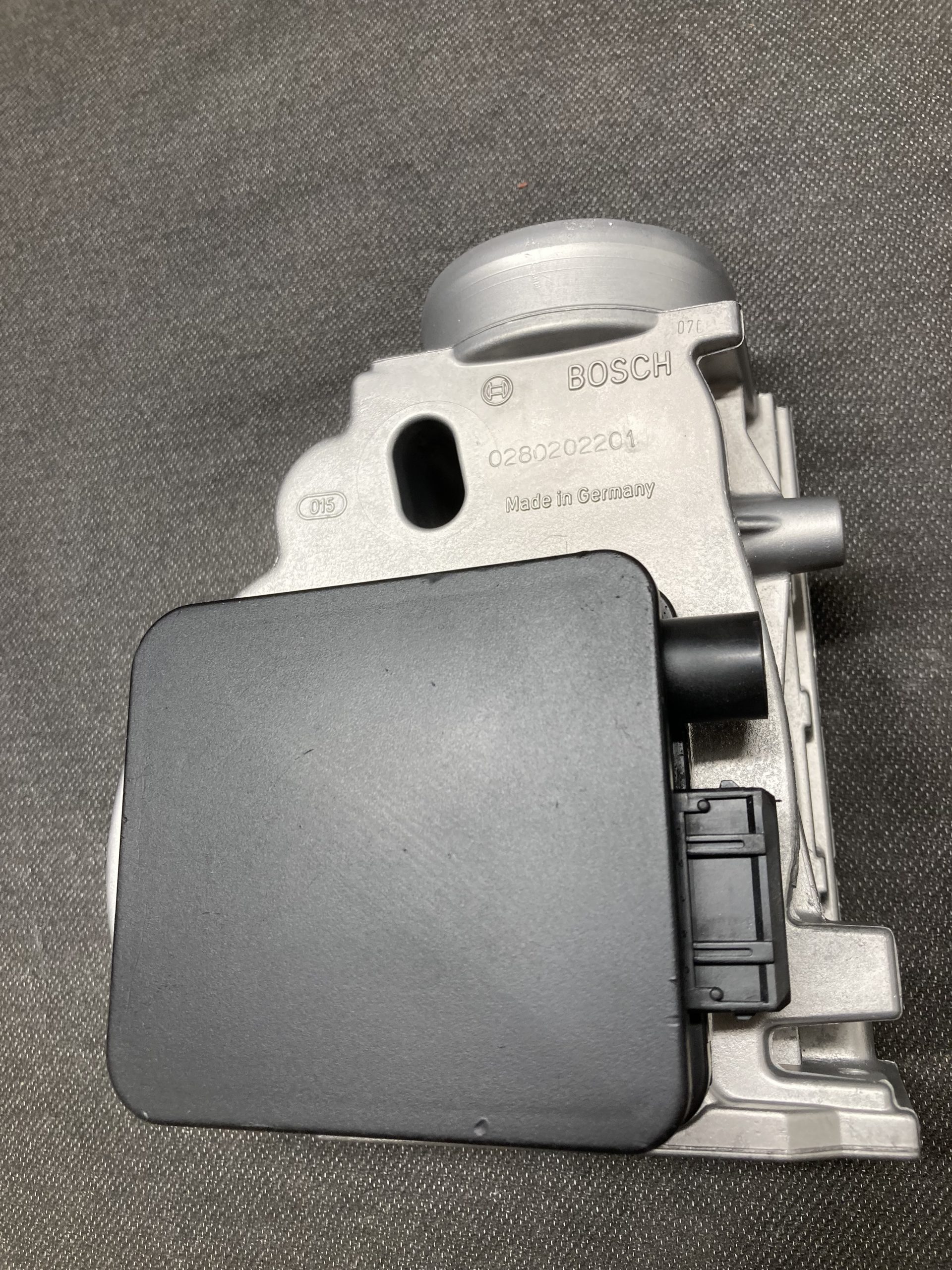 Débitmètre d’air alfa romeo 164 v6 bosch 0280202201